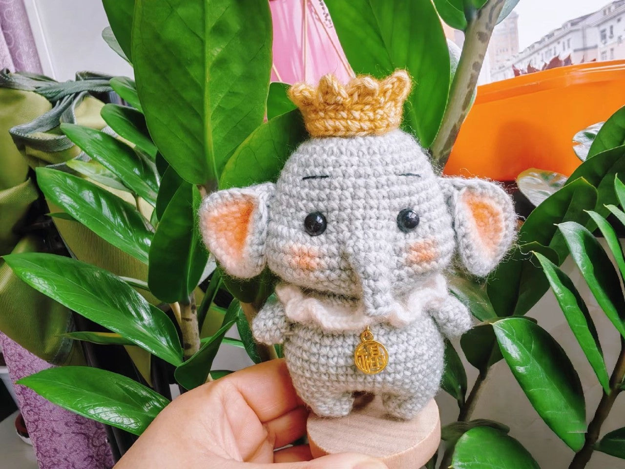 Hand-crocheted elephant doll | Available as a single or as a couple | Can be used as an ornament or keychain