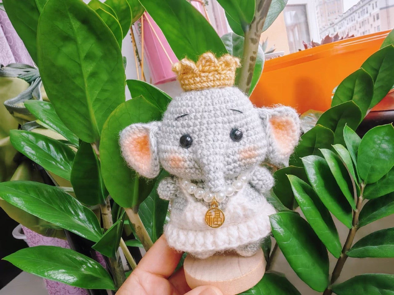 Hand-crocheted elephant doll | Available as a single or as a couple | Can be used as an ornament or keychain