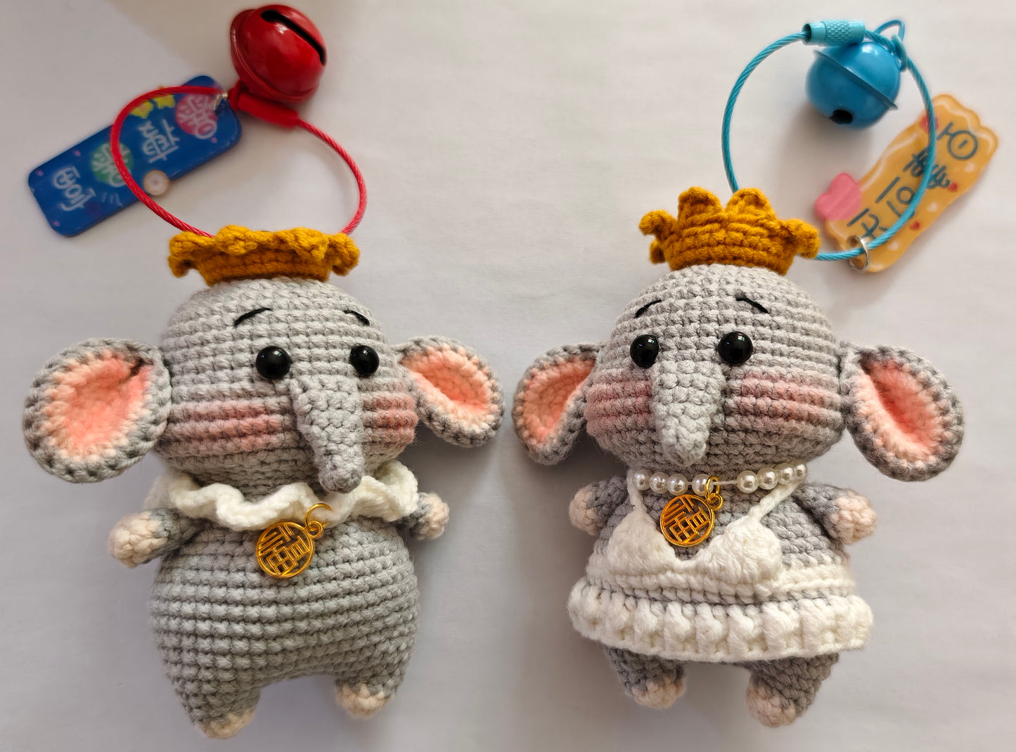 Hand-crocheted elephant doll | Available as a single or as a couple | Can be used as an ornament or keychain