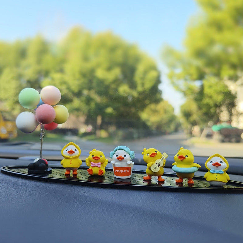 Car ornaments mini yellow duck cute car interior center console rearview mirror decoration cartoon ornaments creative gifts