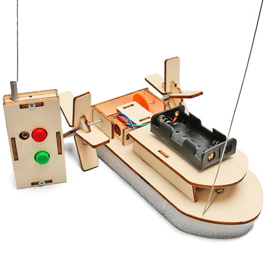 Technology small production DIY remote control paddle steamer STEAM educational handmade science and education toys